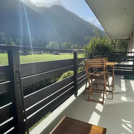 Apartment Bois Du Bouchet, Vue Montagne, Calme, Parking Gratuit, Proche Centre